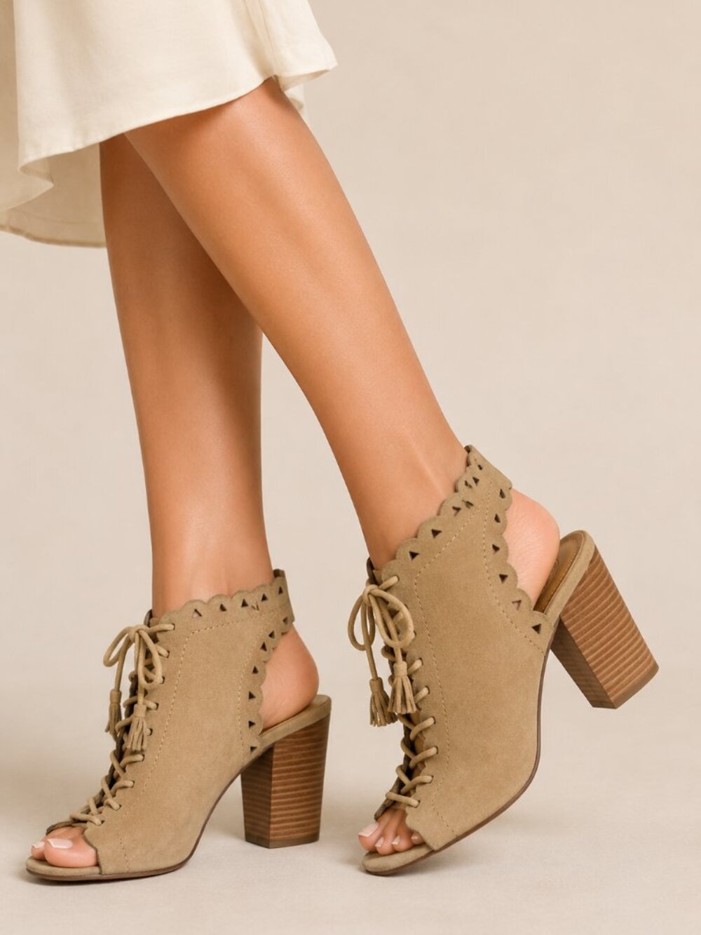 Guess Onila Suede Laser Cut Lace-Up Tan Bootie Heeled Sandal Women's Size 7.5
